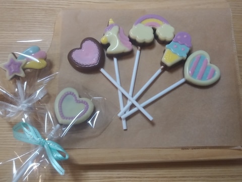 友チョコにも!ゆめかわチョコレート